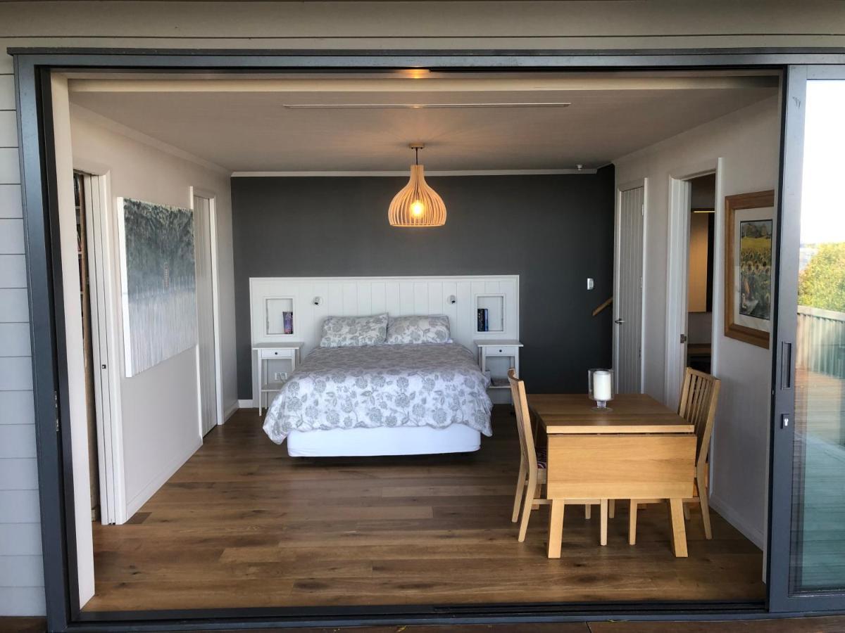 Studio Or Cabin On Whitby Nelson Extérieur photo